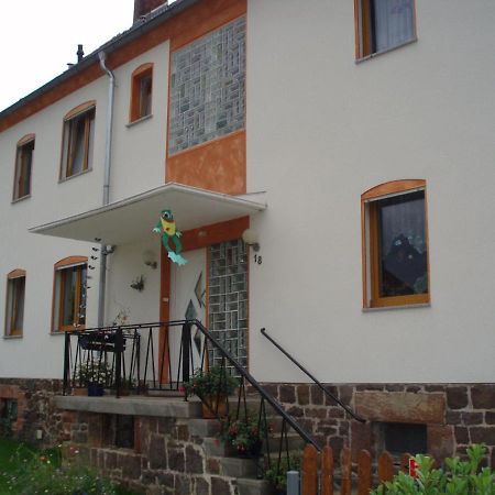 Haus-In-Gemuenden-An-Der-Wohra Apartment Gemunden an der Wohra Bagian luar foto