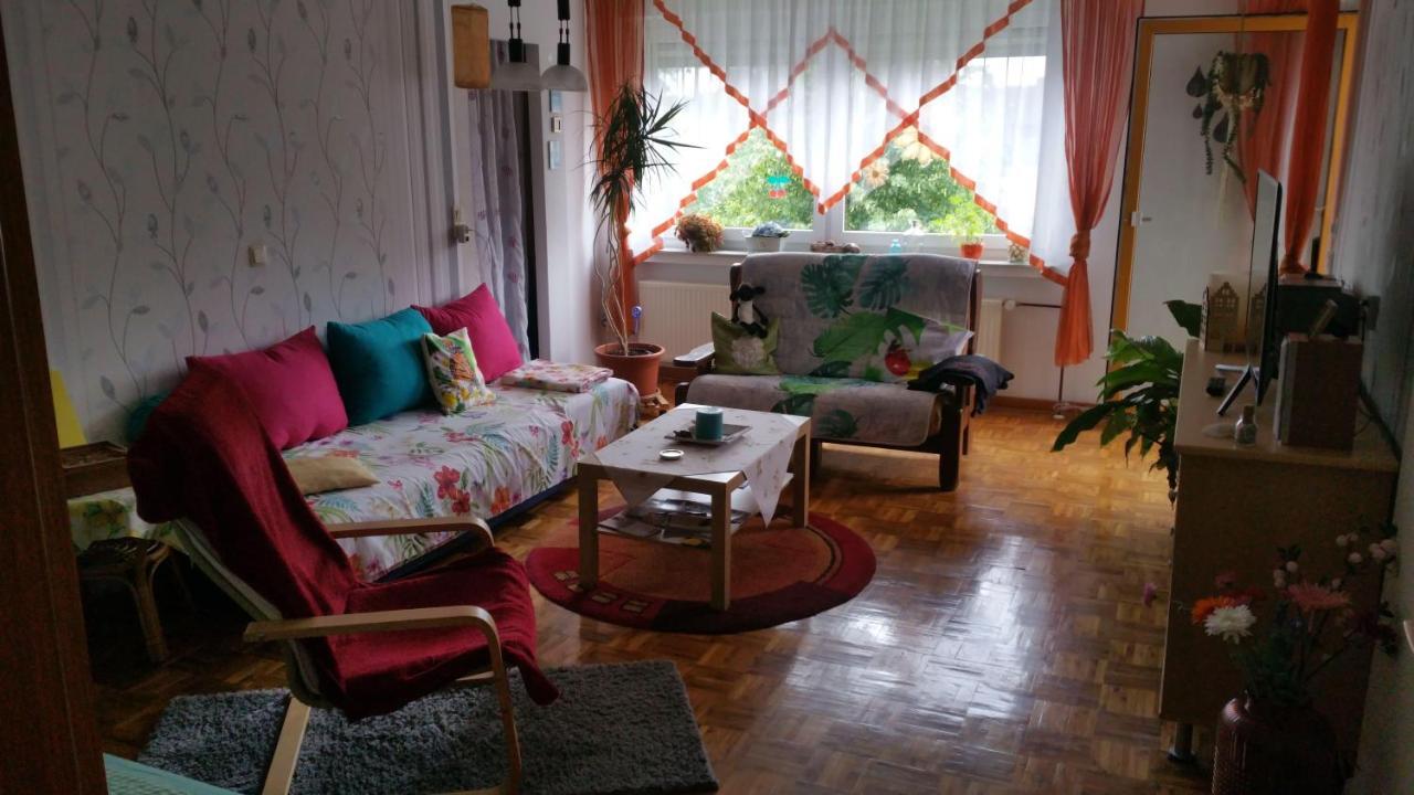 Haus-In-Gemuenden-An-Der-Wohra Apartment Gemunden an der Wohra Bagian luar foto